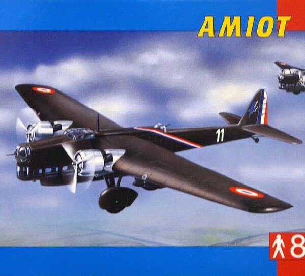 SMIR Modellflugzeug Amiot 143 1:72 (Bausatz Flugzeug) SMIR Modellflugzeug Amiot 143 1:72 (Bausatz Flugzeug)