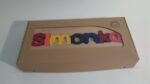 Holzhocker CUBS mit NAME SIMONKA farbig – Bild 2