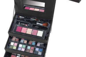 ZMILE COSMETICS Kosmetikkoffer Beauty Case Velvety Lippenstifte