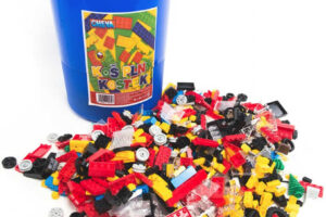 CHEMOPLAST CHEVA Korb voller Bausteine