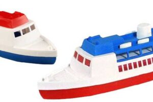 SMĚR Ozean-Dampfschiff aus Kunststoff zum Eintauchen ins Wasser