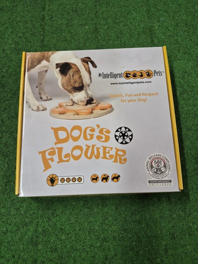hlavolam-flower-pro-psy Denkspiel „Flower“ für Hunde