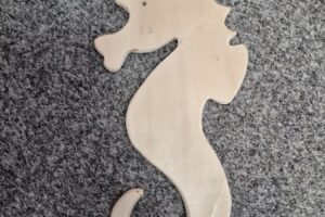 Großes Seepferdchen aus Holz